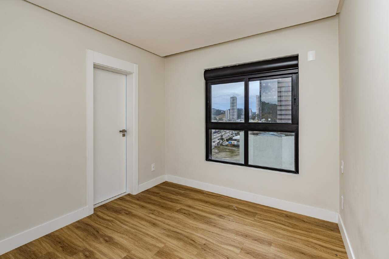 Apartamento à venda no Praia Brava: 