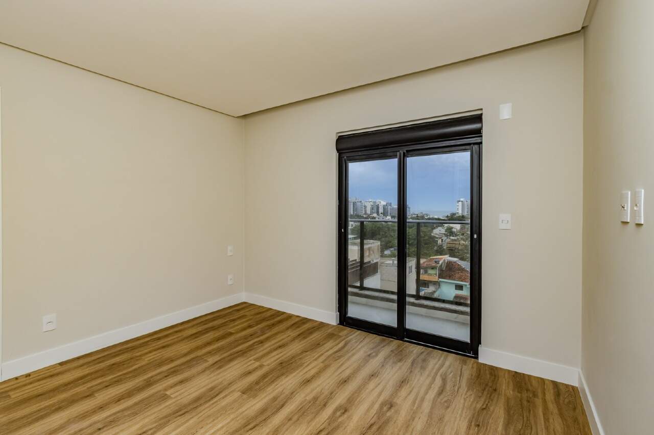 Apartamento à venda no Praia Brava: 