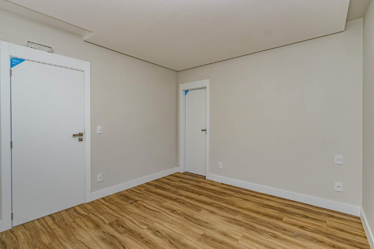 Apartamento à venda no Praia Brava: 