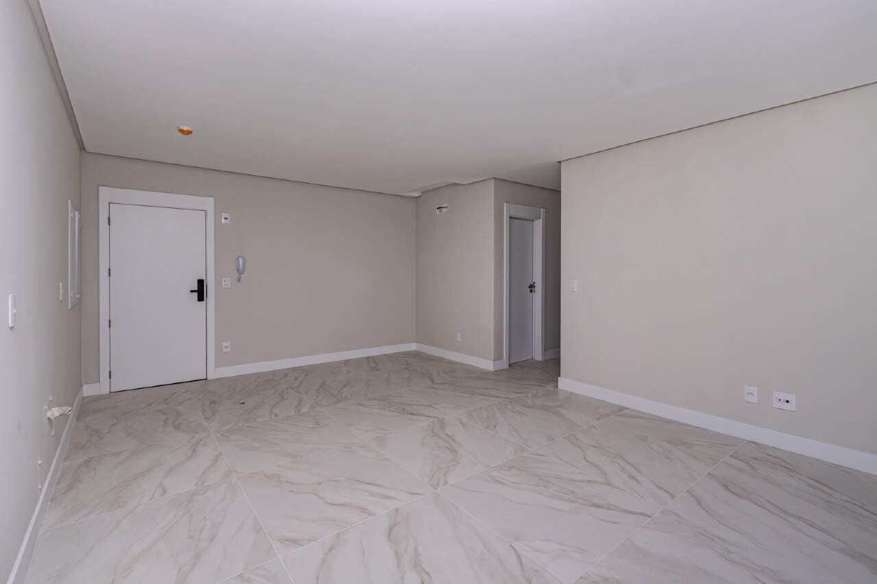 Apartamento à venda no Praia Brava: 