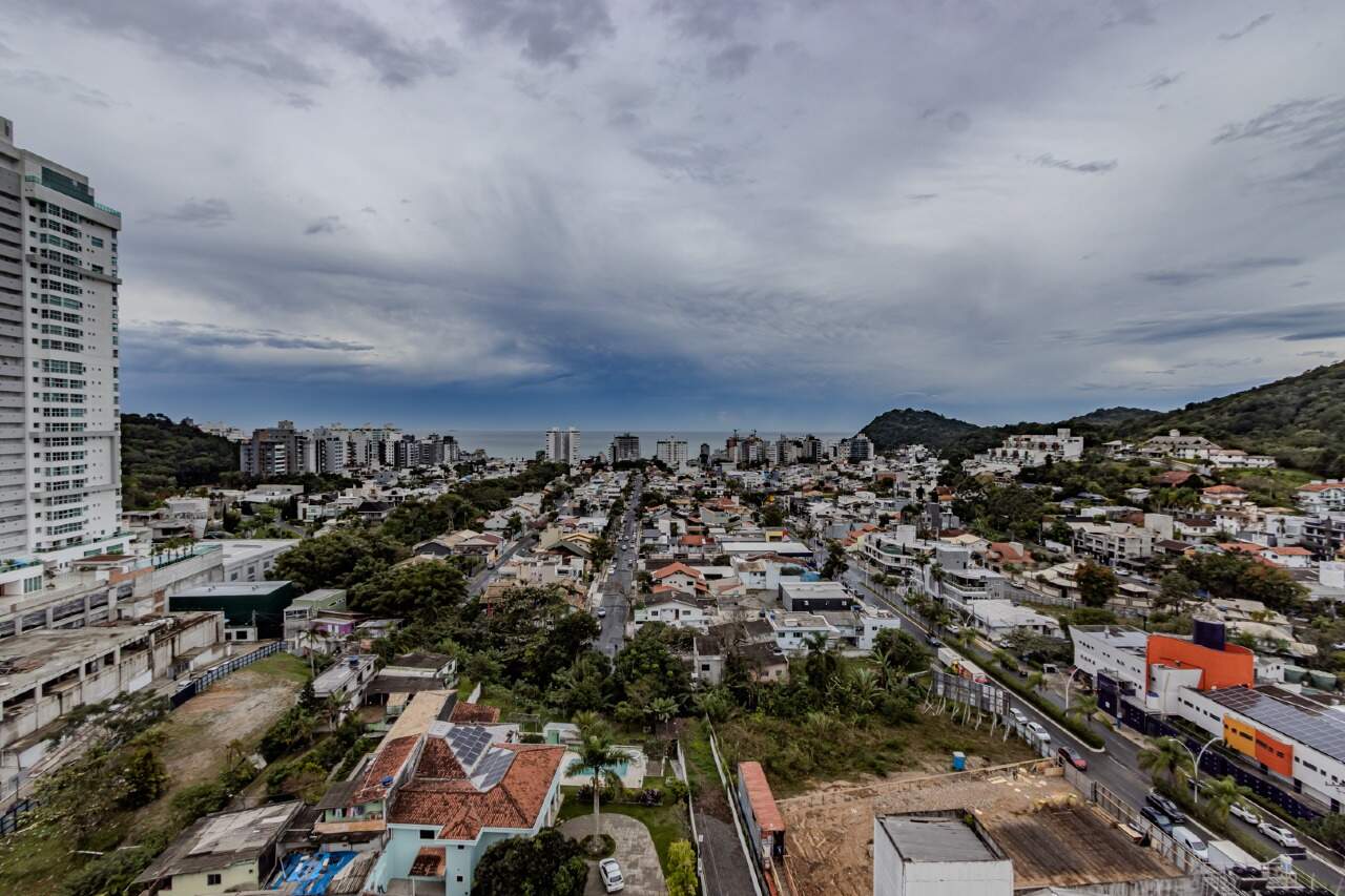 Apartamento à venda no Praia Brava: 