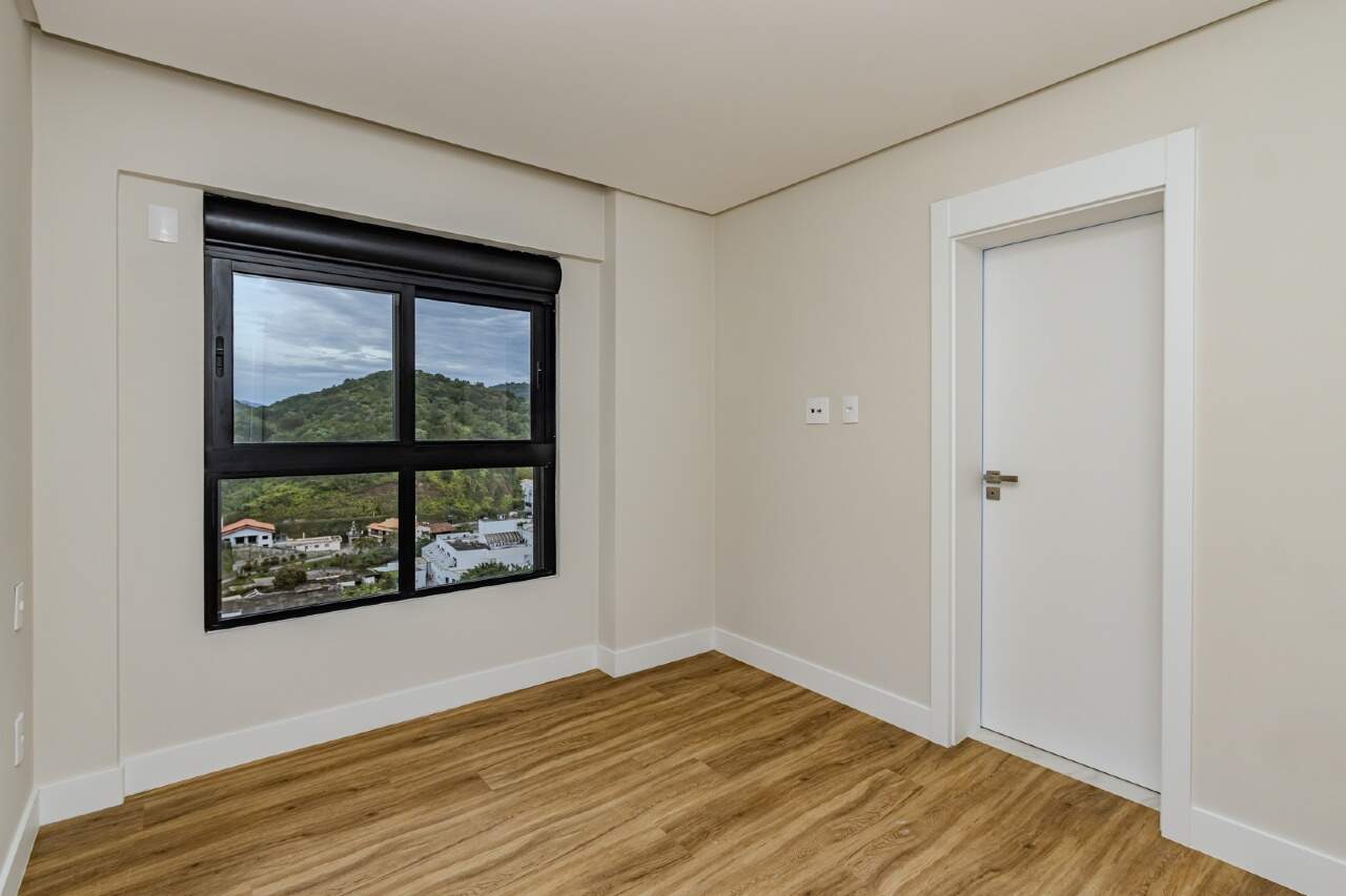 Apartamento à venda no Praia Brava: