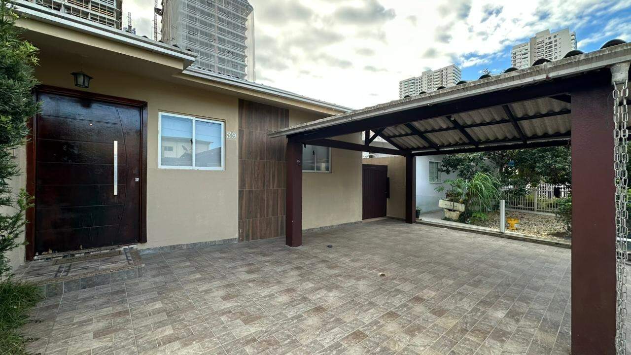 Casas para aluguel no Praia Brava de Itajaí: 