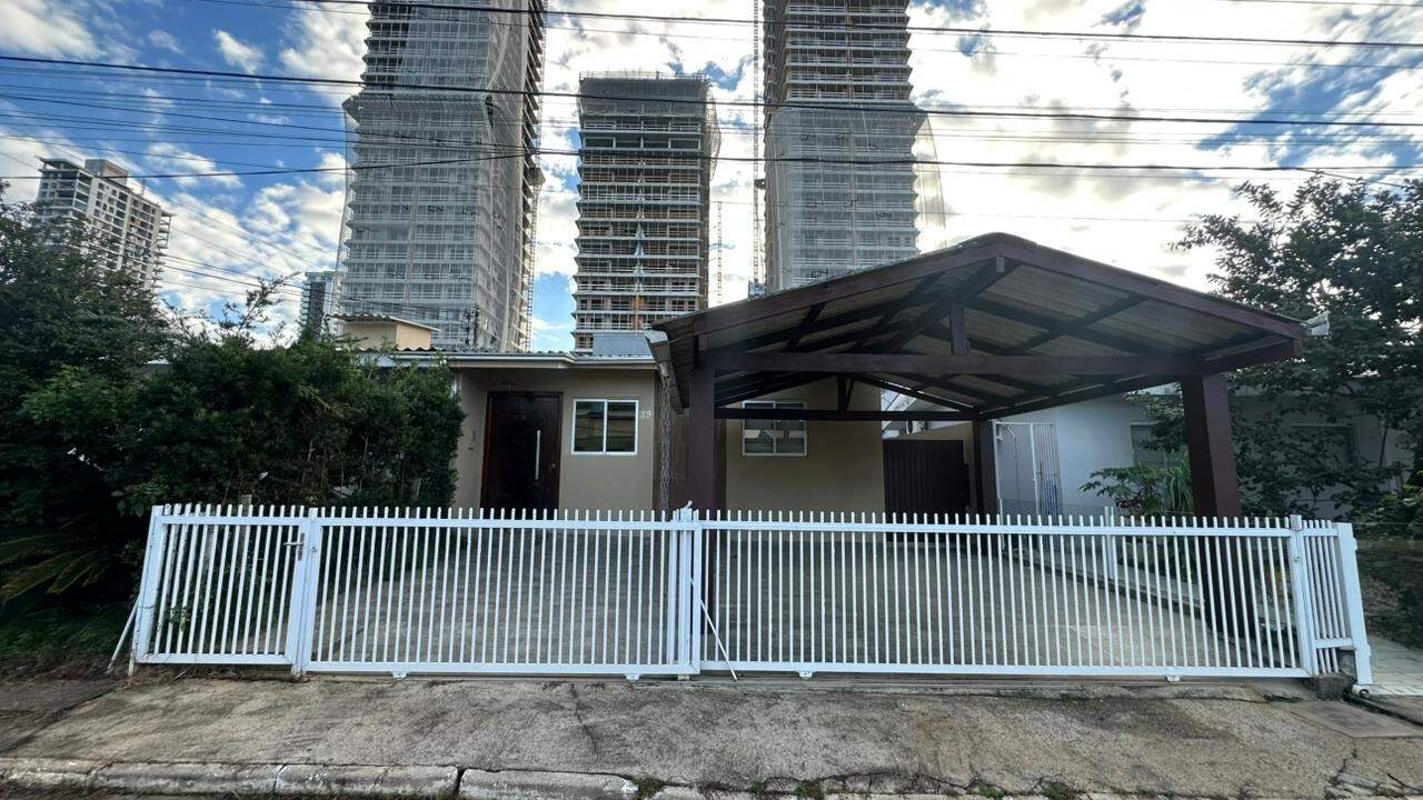 Casas para aluguel no Praia Brava de Itajaí: 
