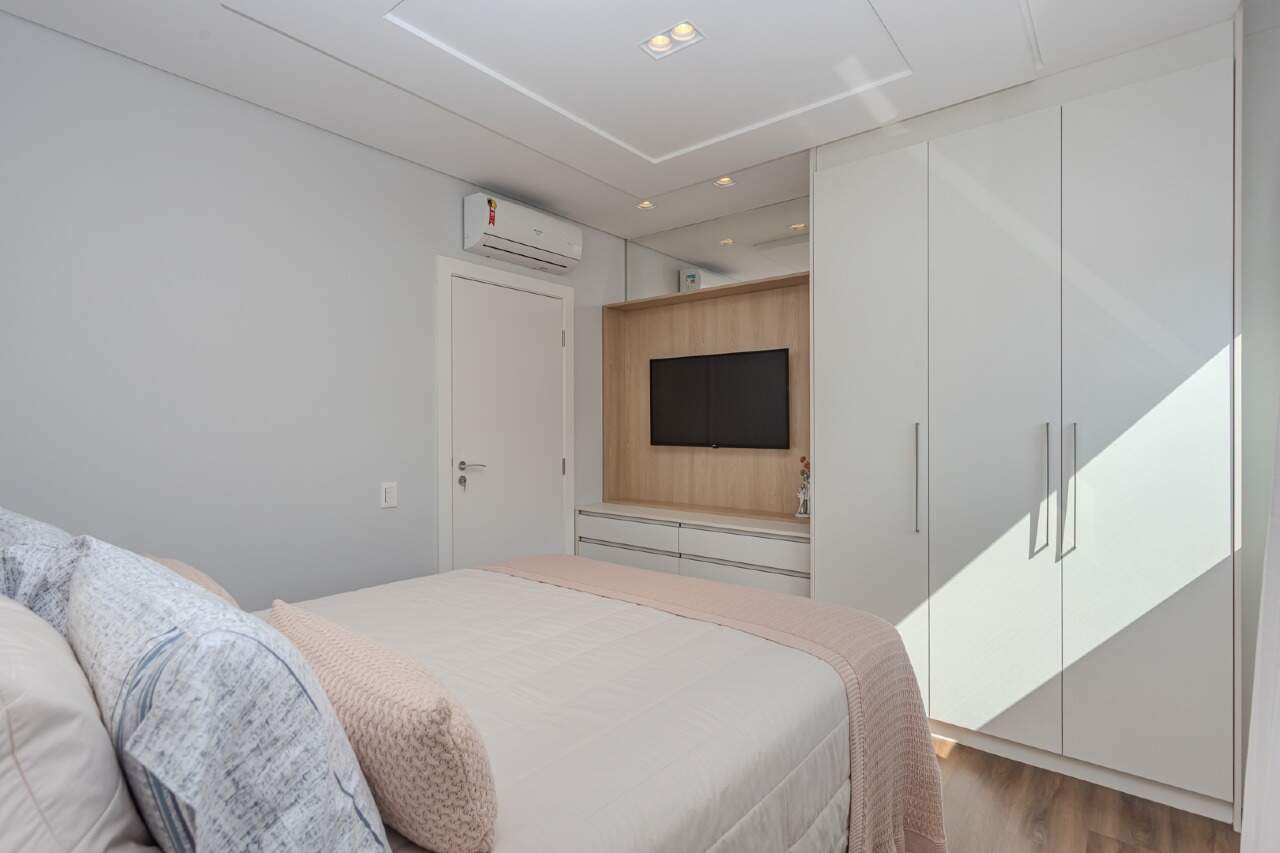 Apartamento à venda no Pioneiros: 