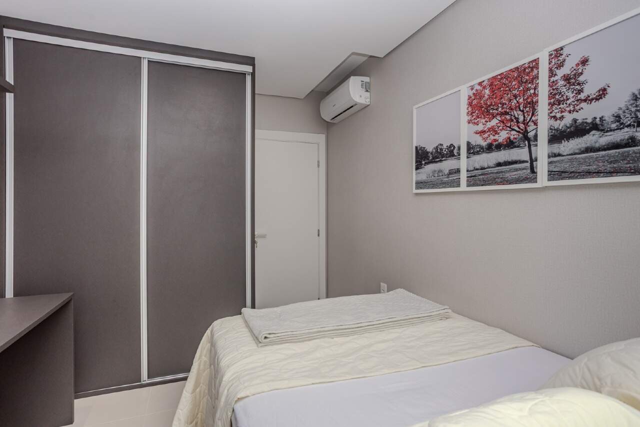 Apartamento à venda no Pioneiros: 