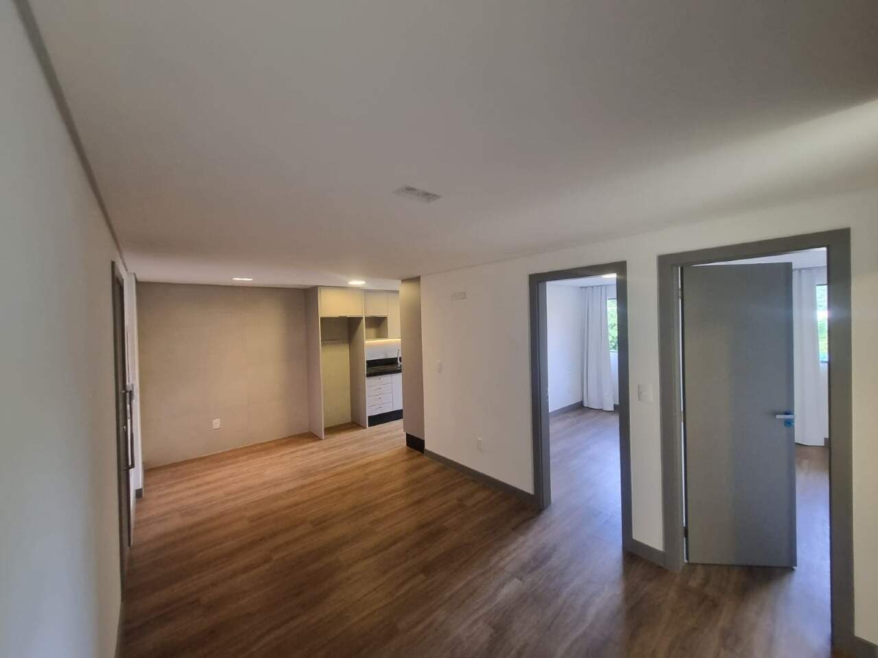 Apartamento para aluguel no Praia Brava: 