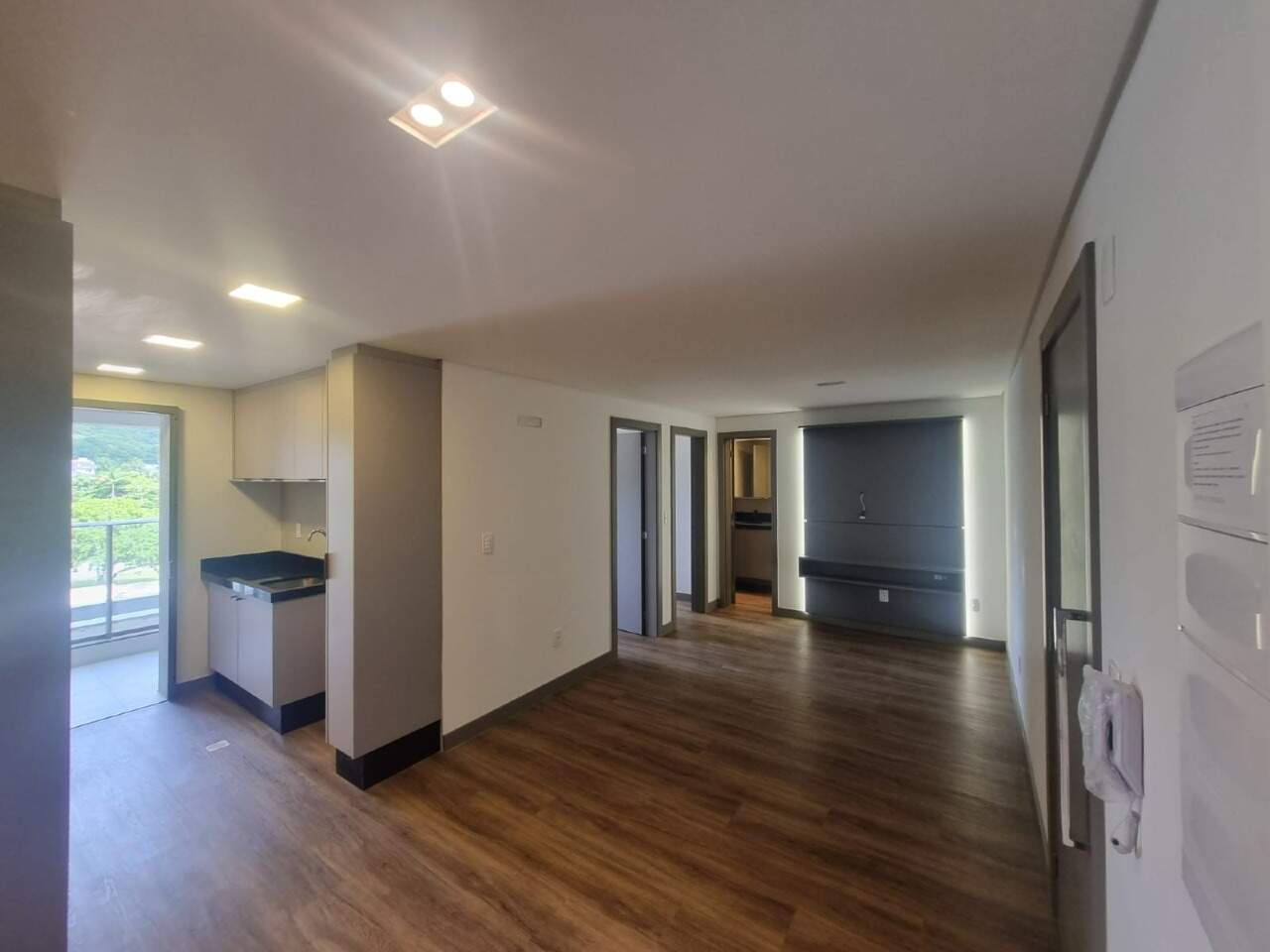 Apartamento para aluguel no Praia Brava: 
