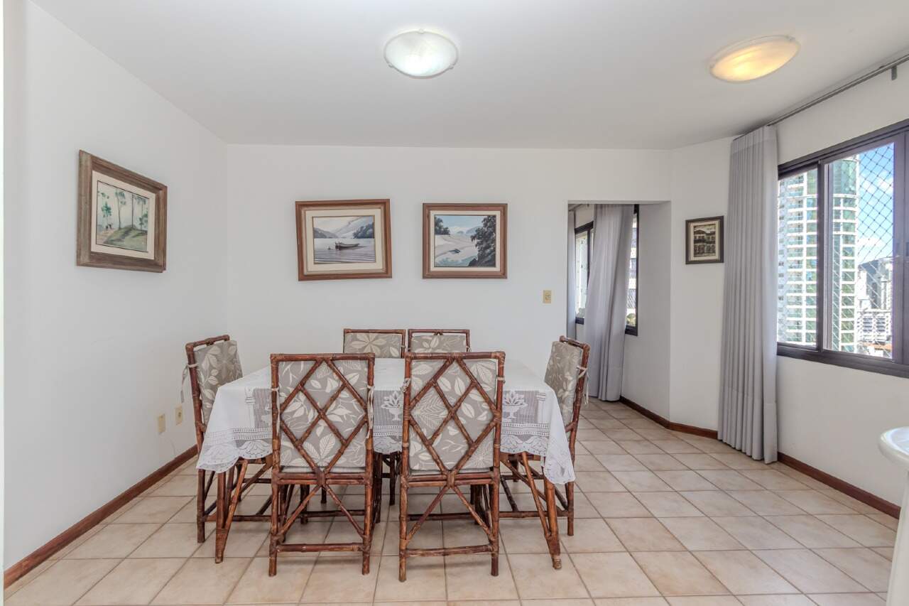 Apartamento à venda no Centro: 