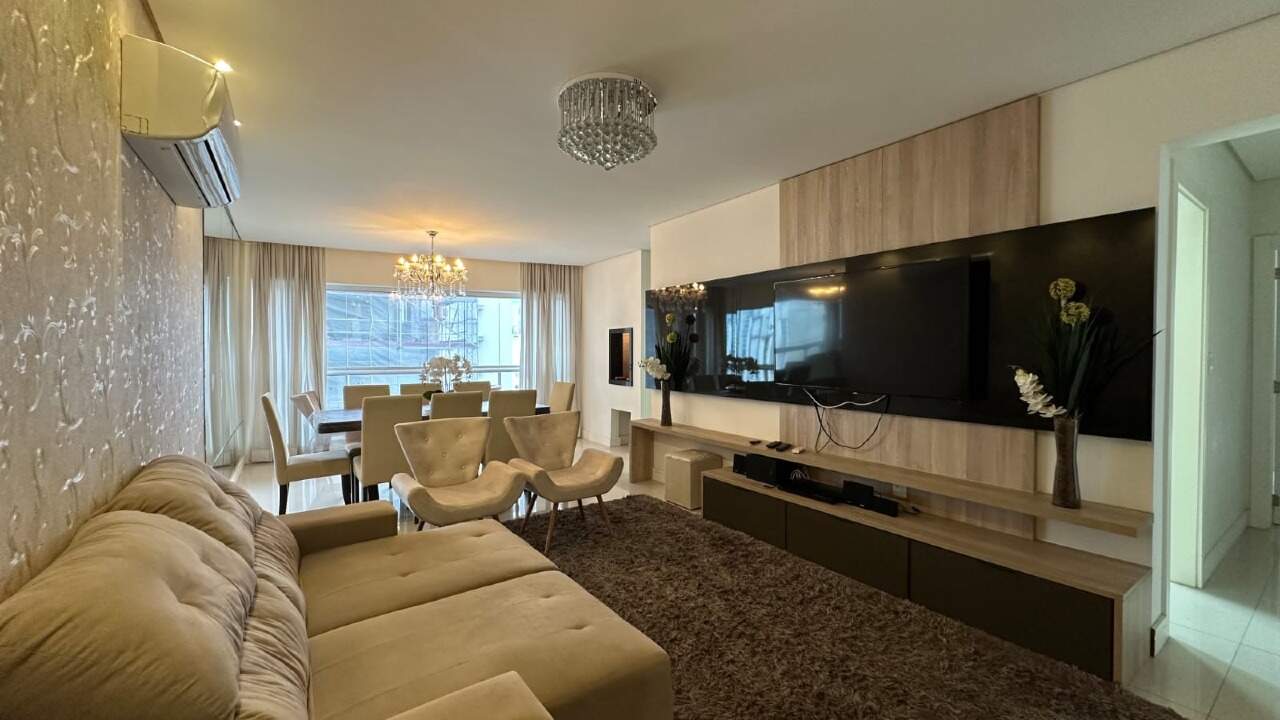 Apartamento para aluguel no Centro: 