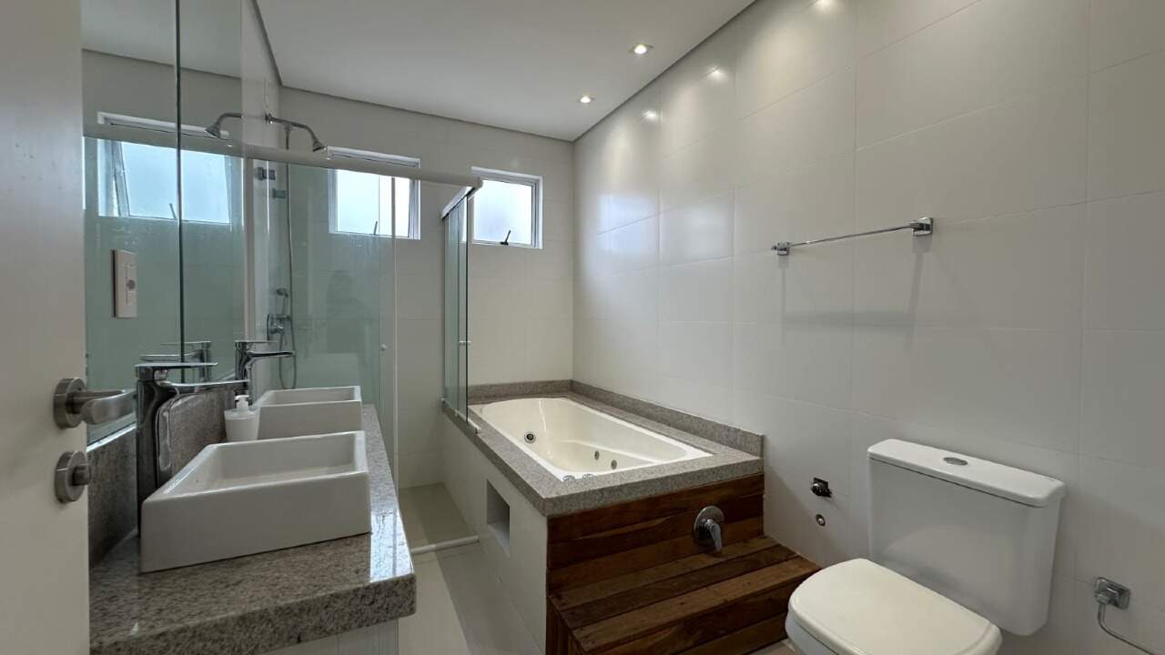 Apartamento para aluguel no Centro: 