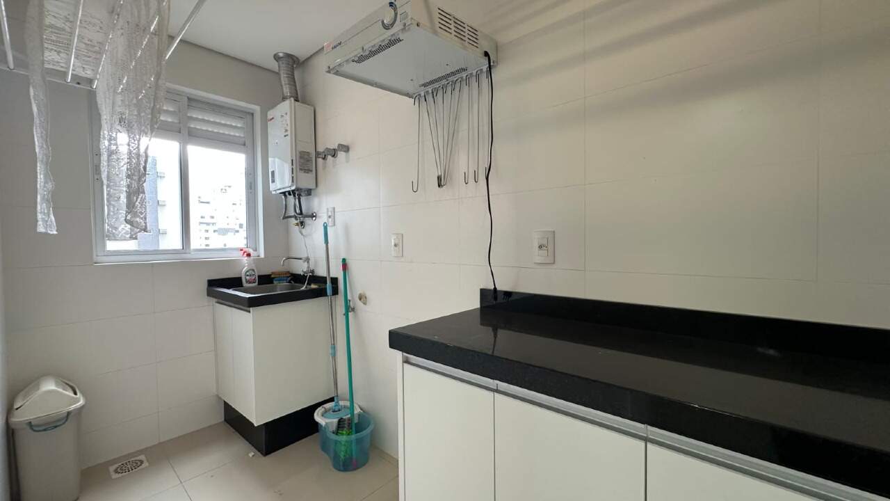Apartamento para aluguel no Centro: 