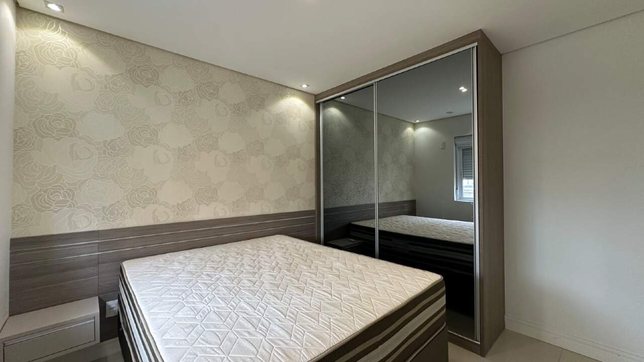 Apartamento para aluguel no Centro: 