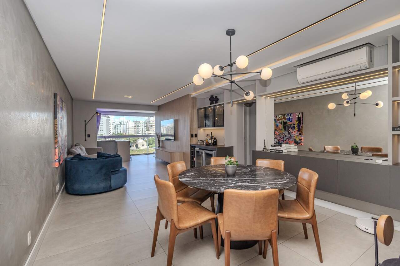 Apartamento à venda no Praia Brava: 