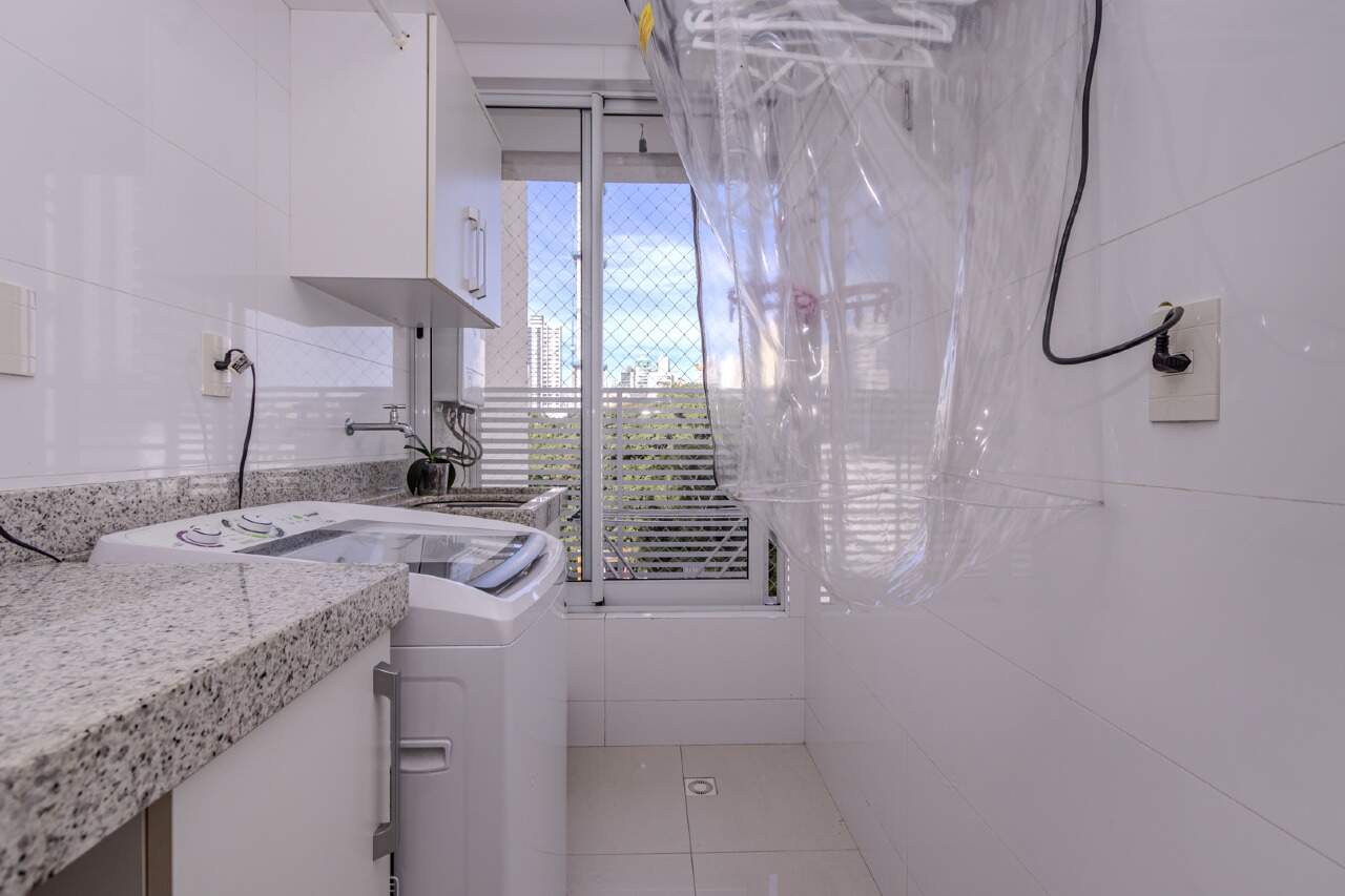 Apartamento à venda no Pioneiros: 