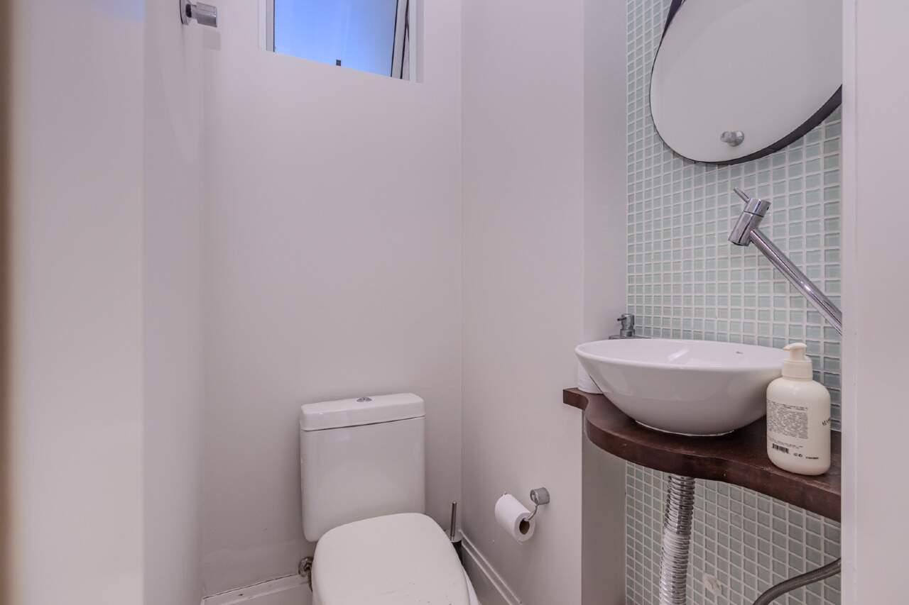 Apartamento à venda no Pioneiros: 