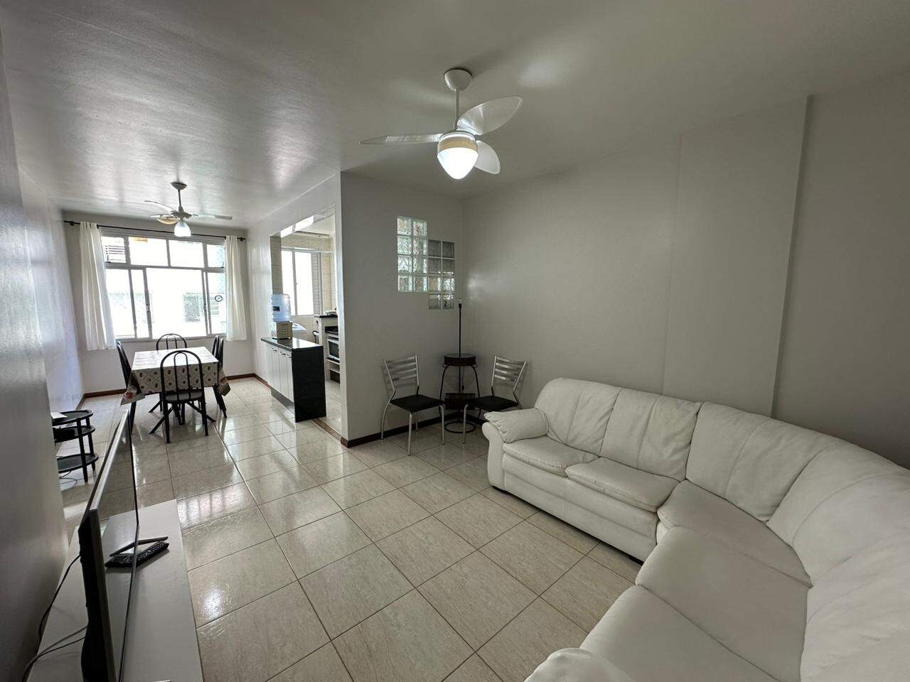 Apartamento para aluguel no Centro: 