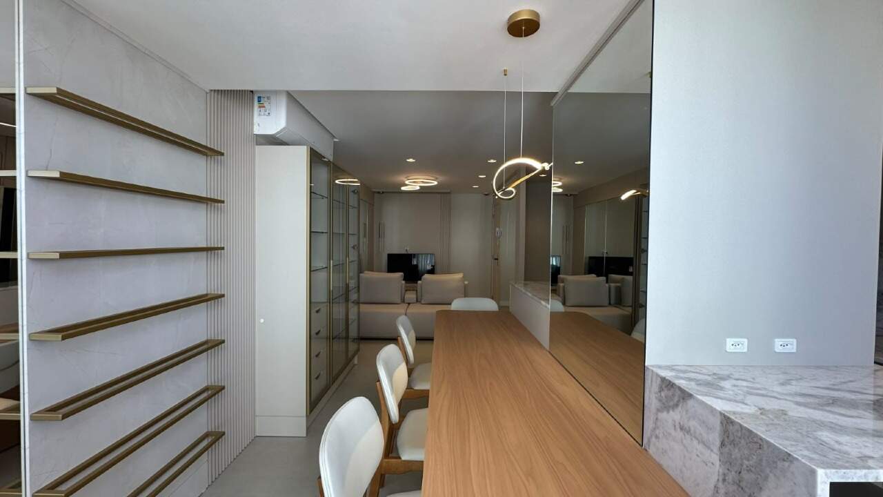 Apartamento para aluguel no Praia Brava: 