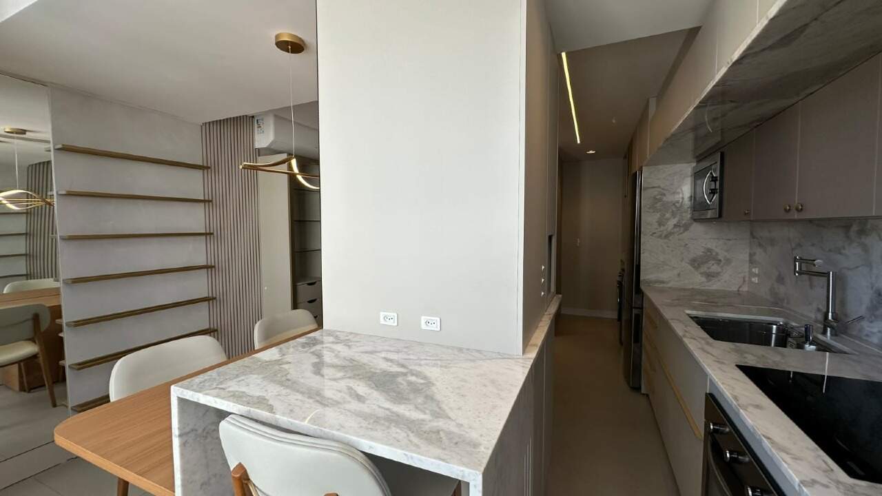 Apartamento para aluguel no Praia Brava: 