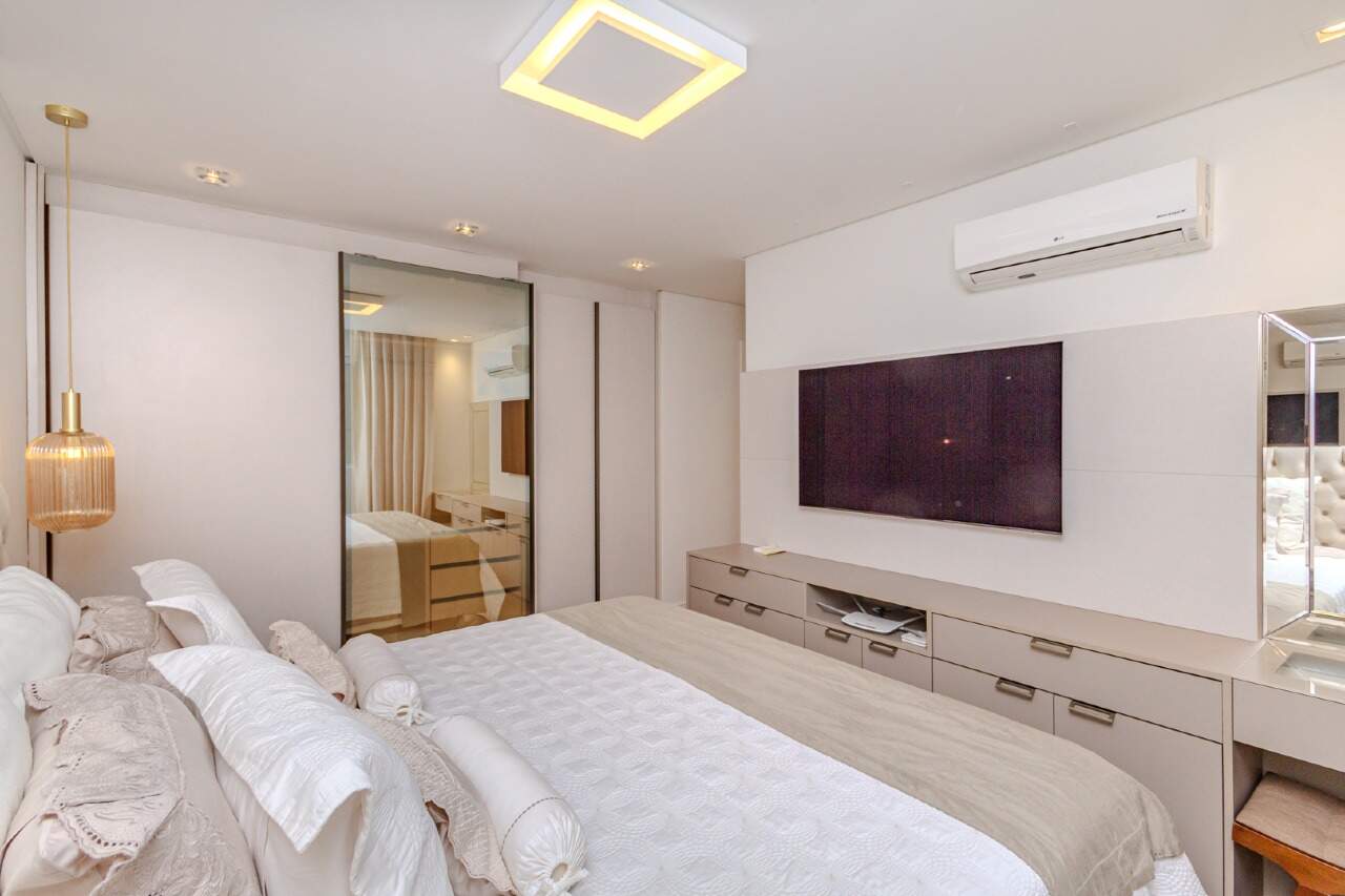 Apartamento à venda no Pioneiros: 