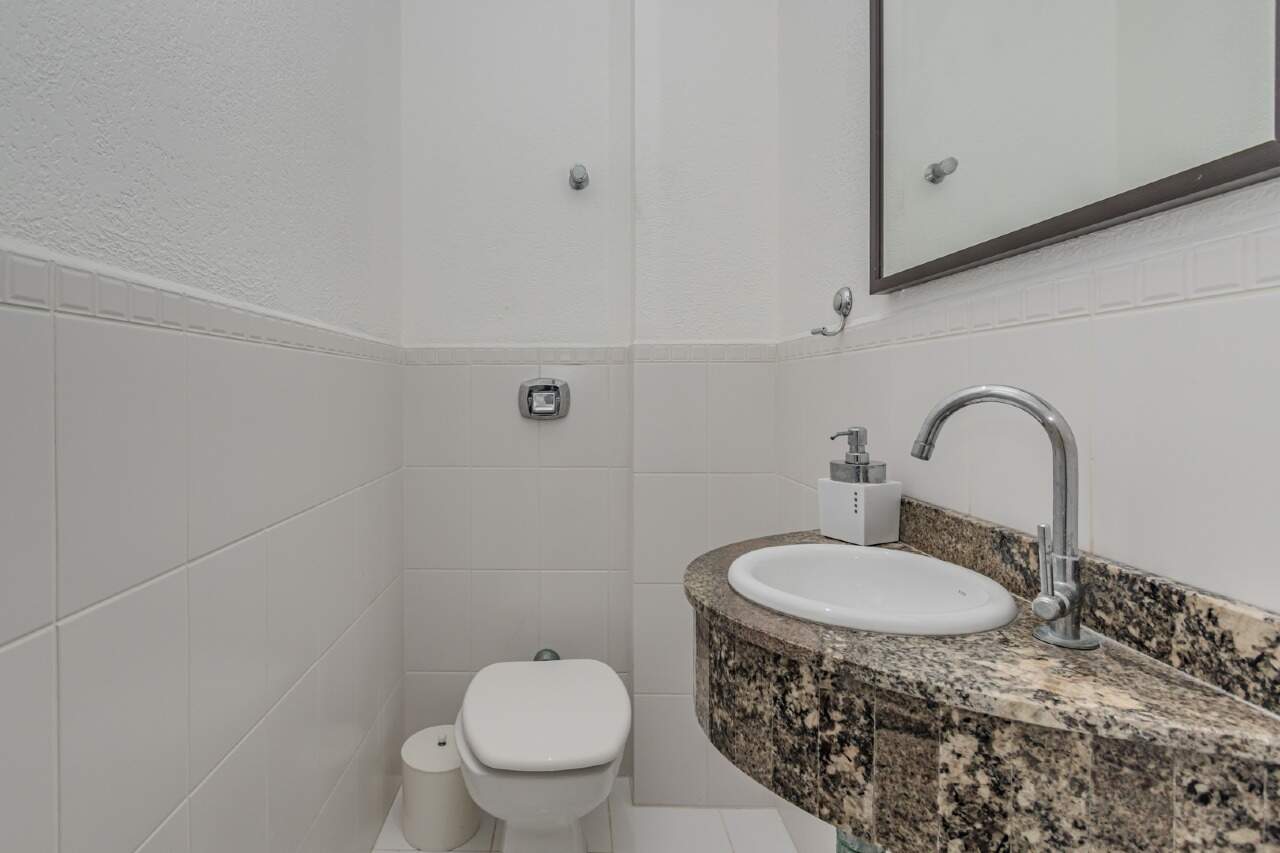 Apartamento diferenciado à venda no Centro: 