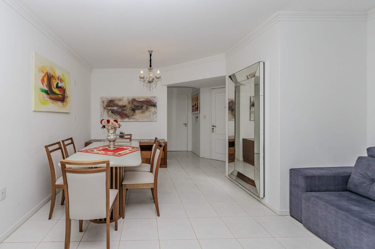 Apartamento diferenciado à venda no Centro: 