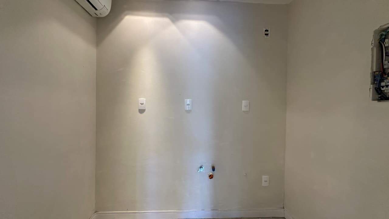 Sala Comercial para aluguel no Praia Brava de Itajaí: 