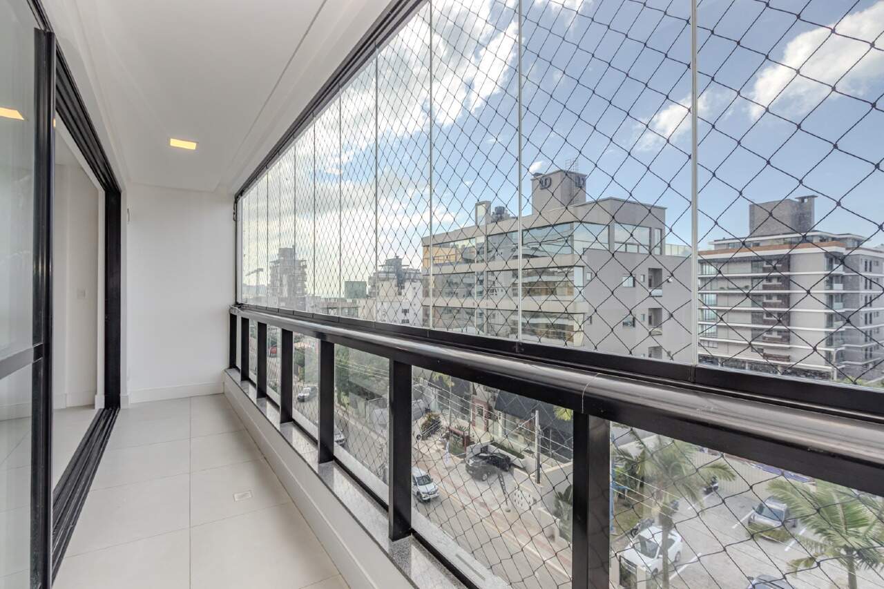 Apartamento à venda no Praia Brava: 