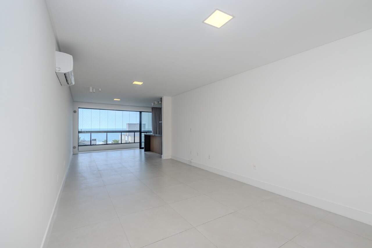 Apartamento à venda no Praia Brava:
