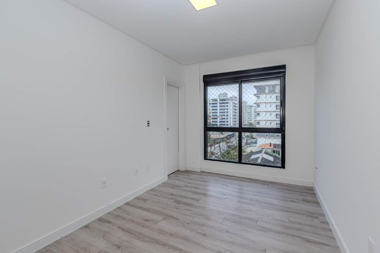 Apartamento à venda no Praia Brava: