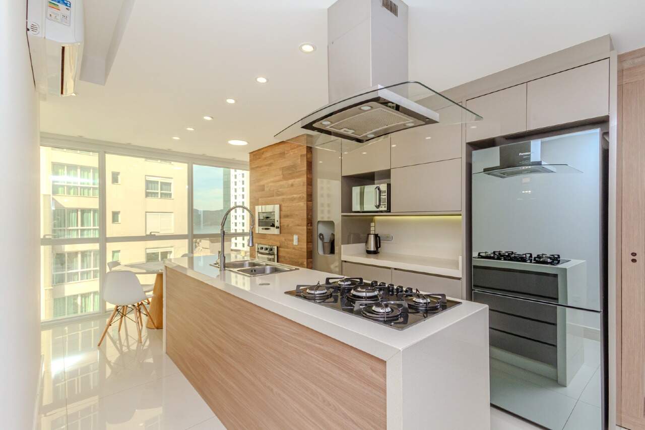 Apartamento à venda no Pioneiros: 