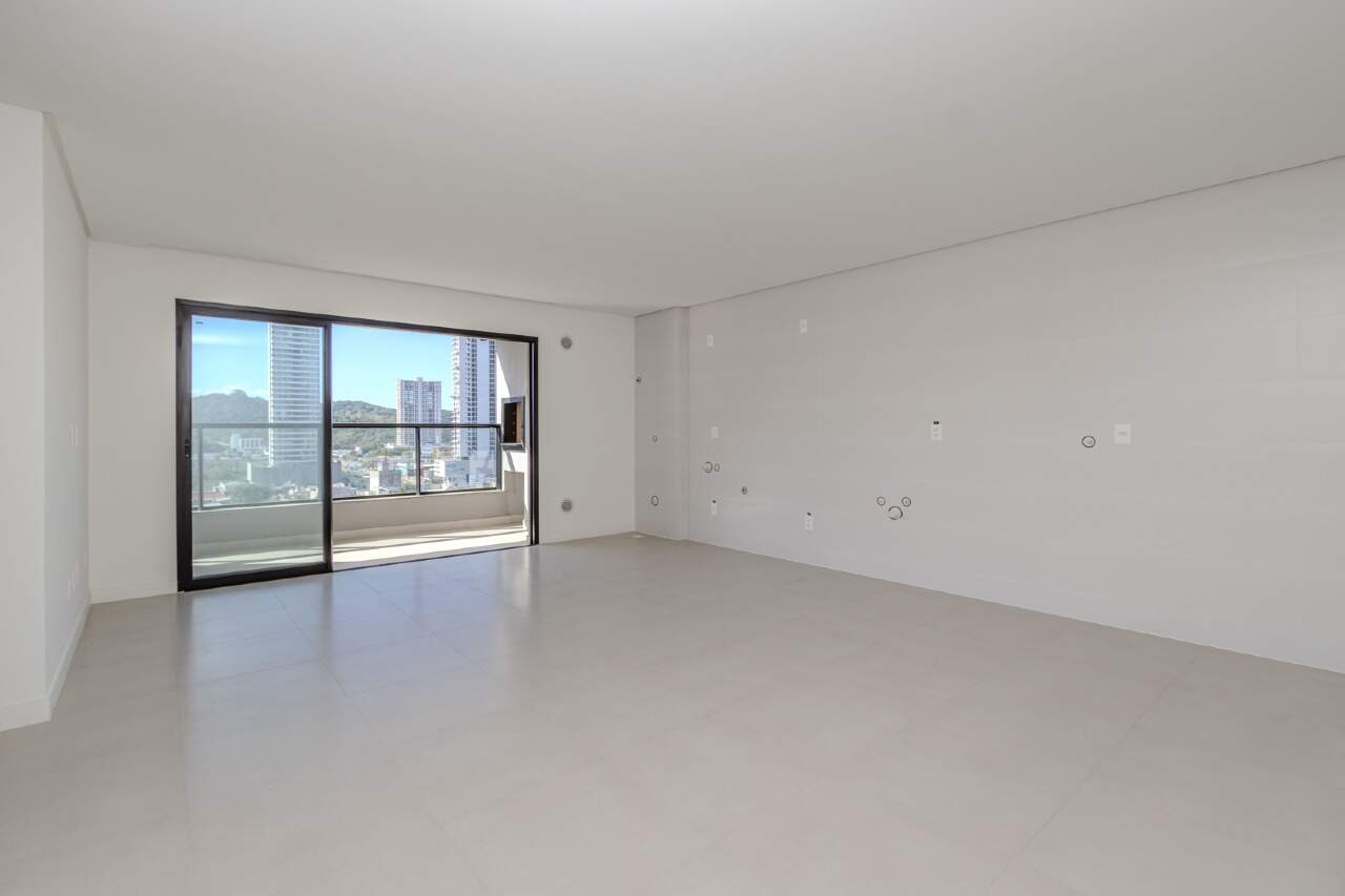Apartamento à venda no Praia Brava: