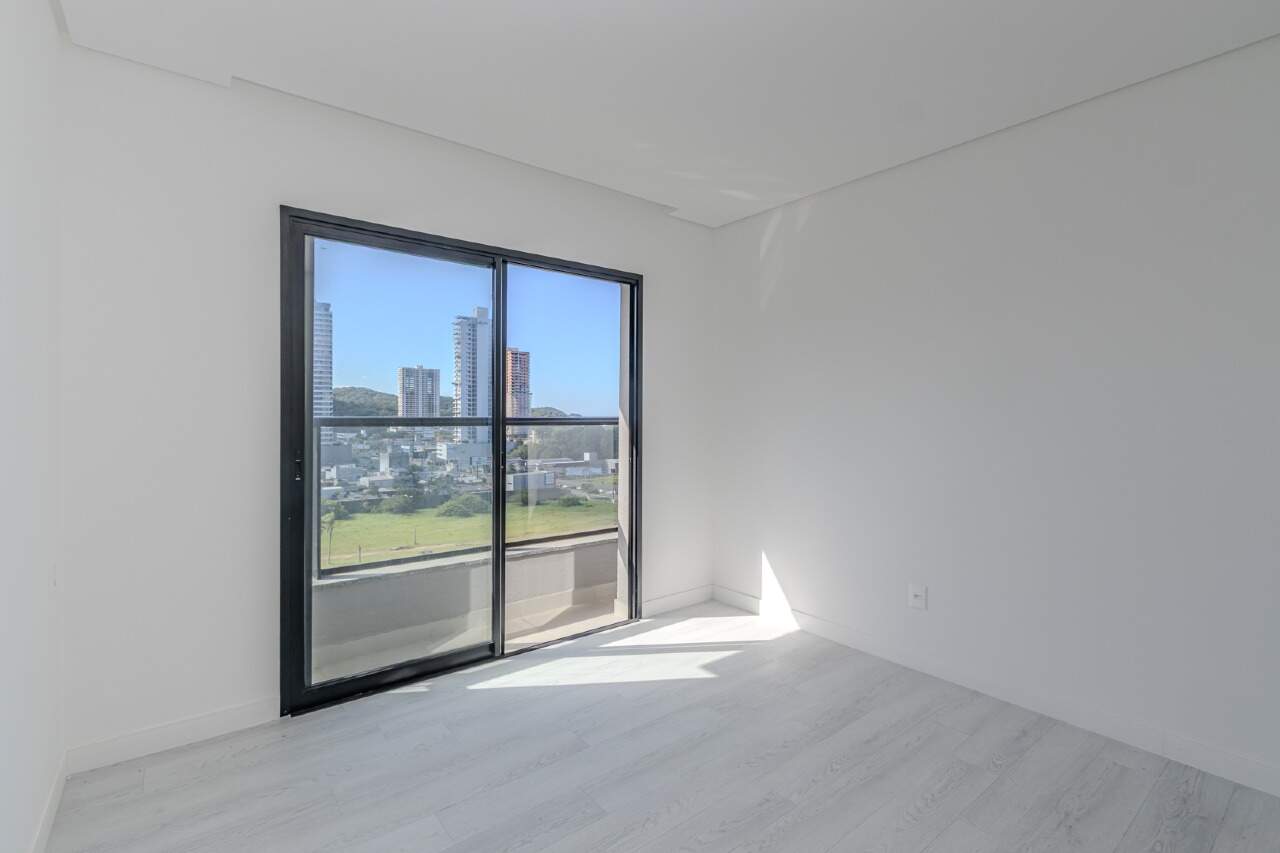 Apartamento à venda no Praia Brava: