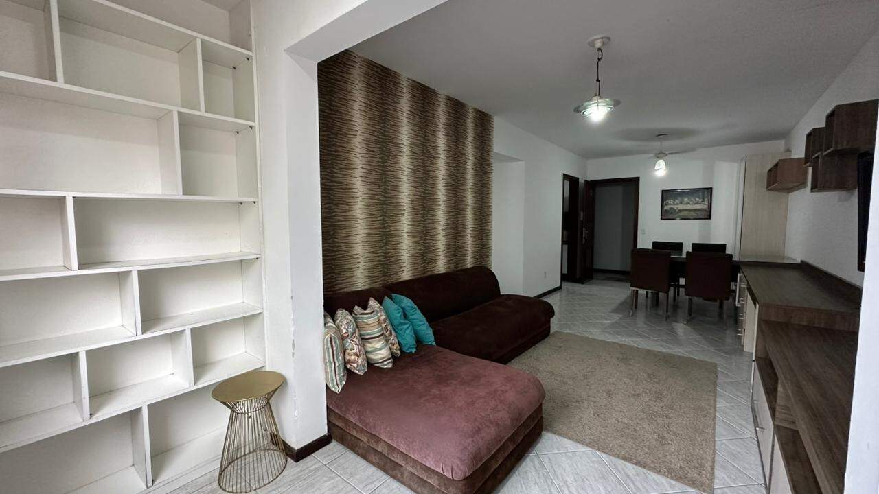 Apartamento para aluguel no Centro: 