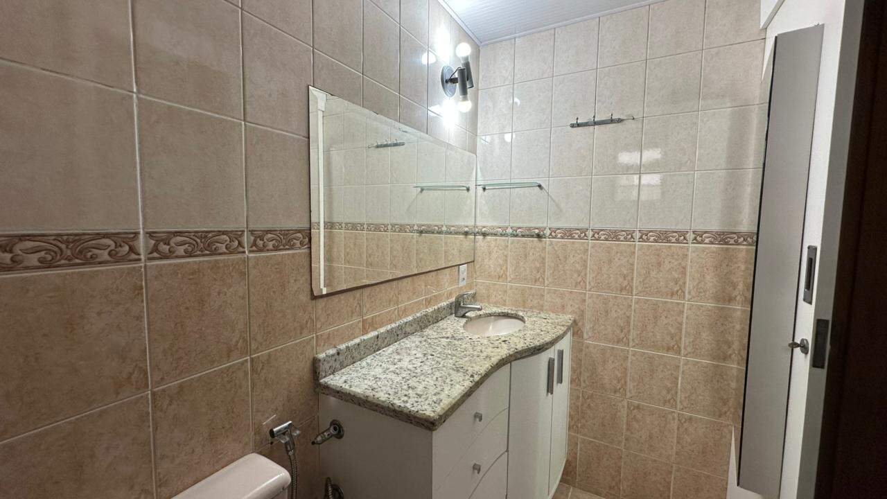 Apartamento para aluguel no Centro: 