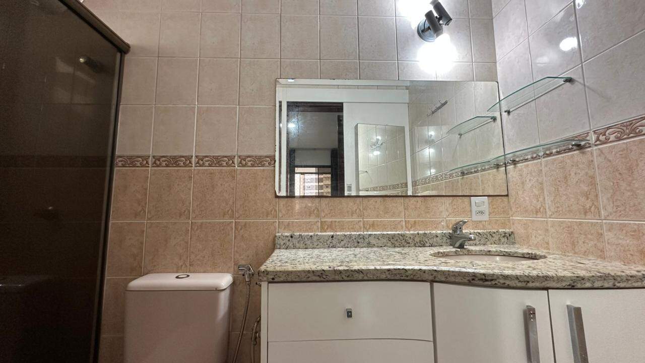Apartamento para aluguel no Centro: 