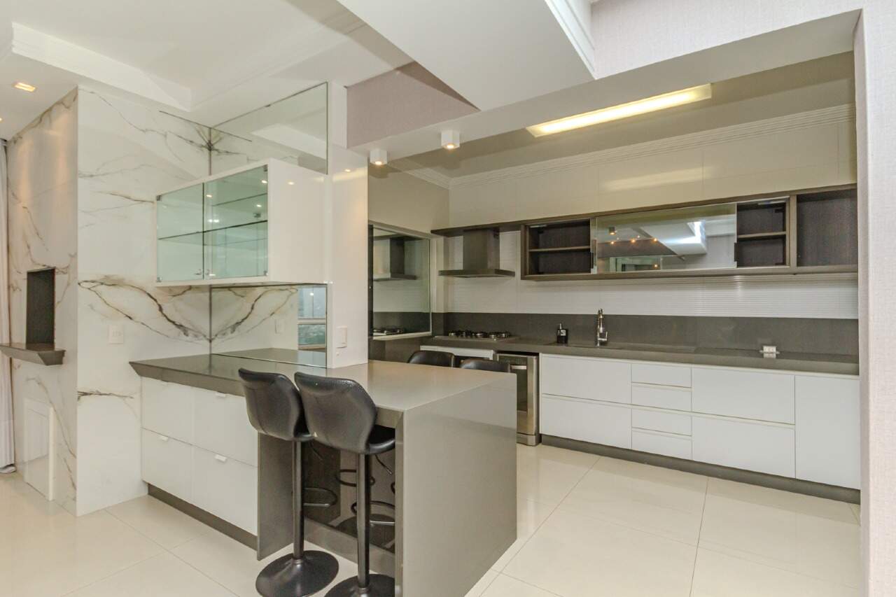 Apartamento para aluguel no Centro: 