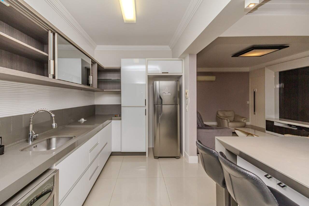 Apartamento para aluguel no Centro: 