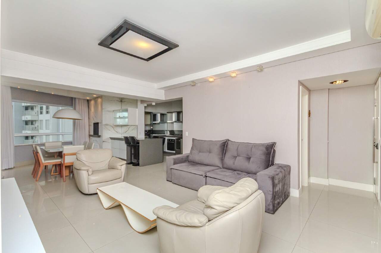 Apartamento para aluguel no Centro: 