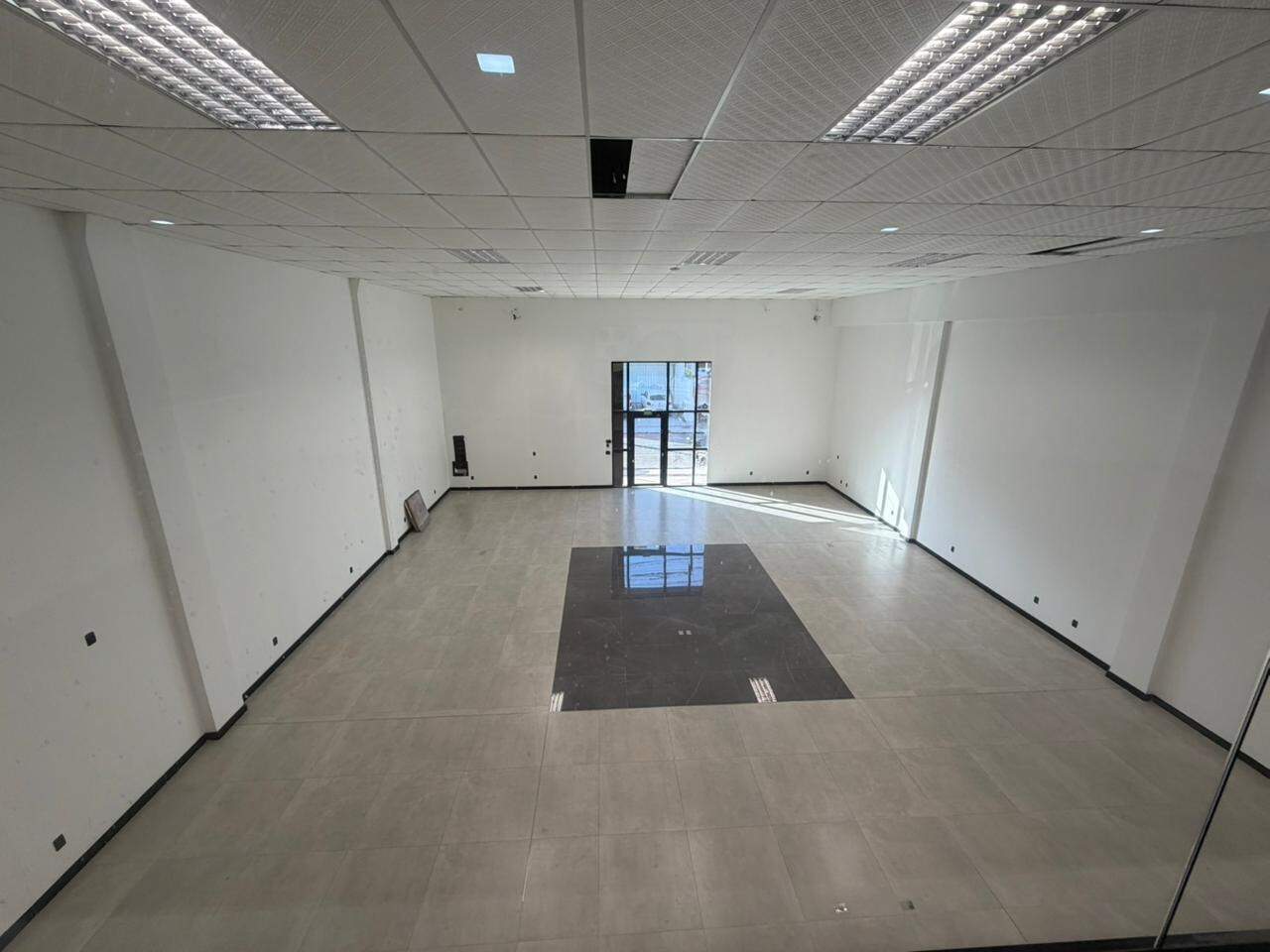 Sala Comercial para aluguel no Centro: 
