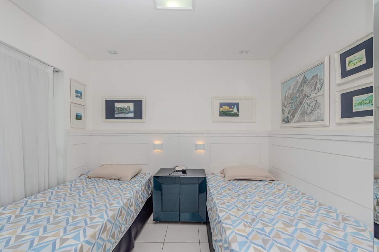 Apartamento à venda no Pioneiros: