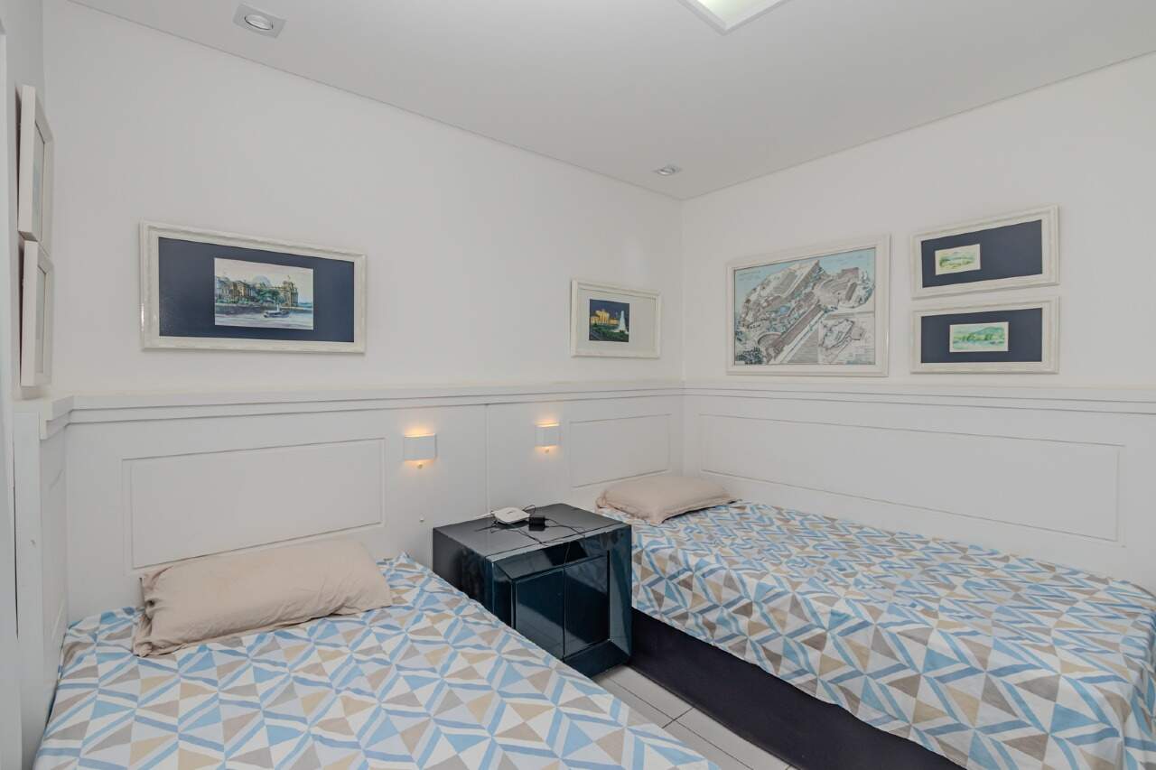 Apartamento à venda no Pioneiros: