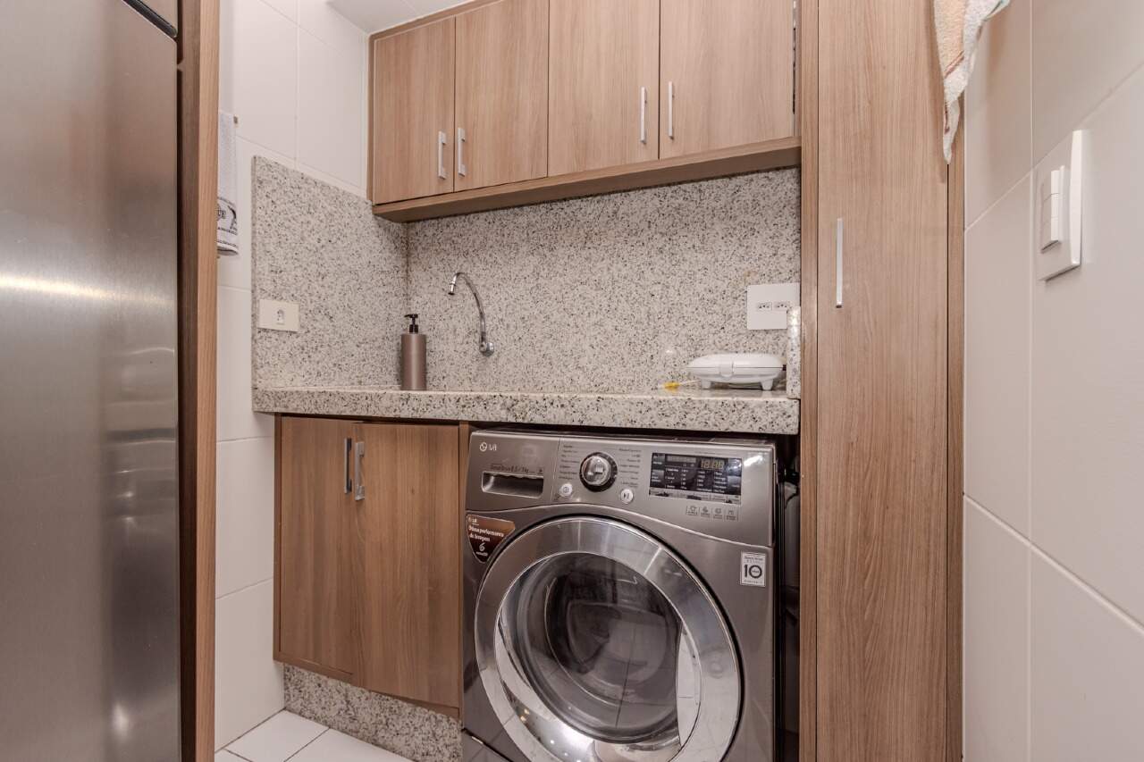Apartamento à venda no Pioneiros: