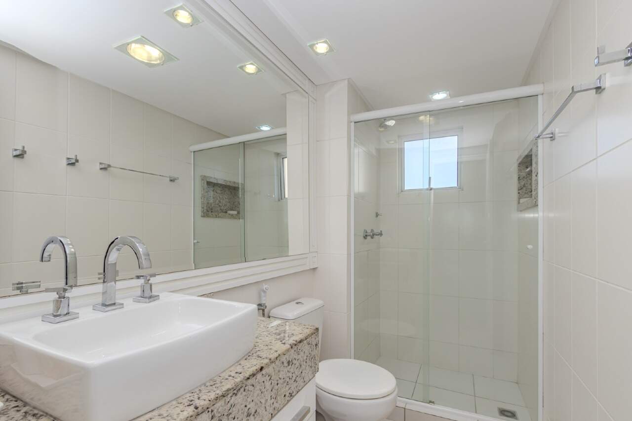 Apartamento à venda no Pioneiros: