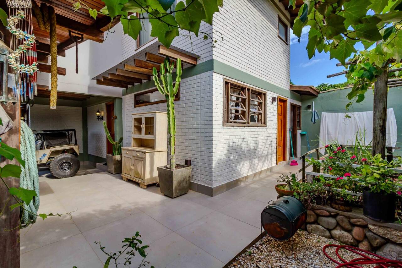 Casas à venda no Praia Brava: 