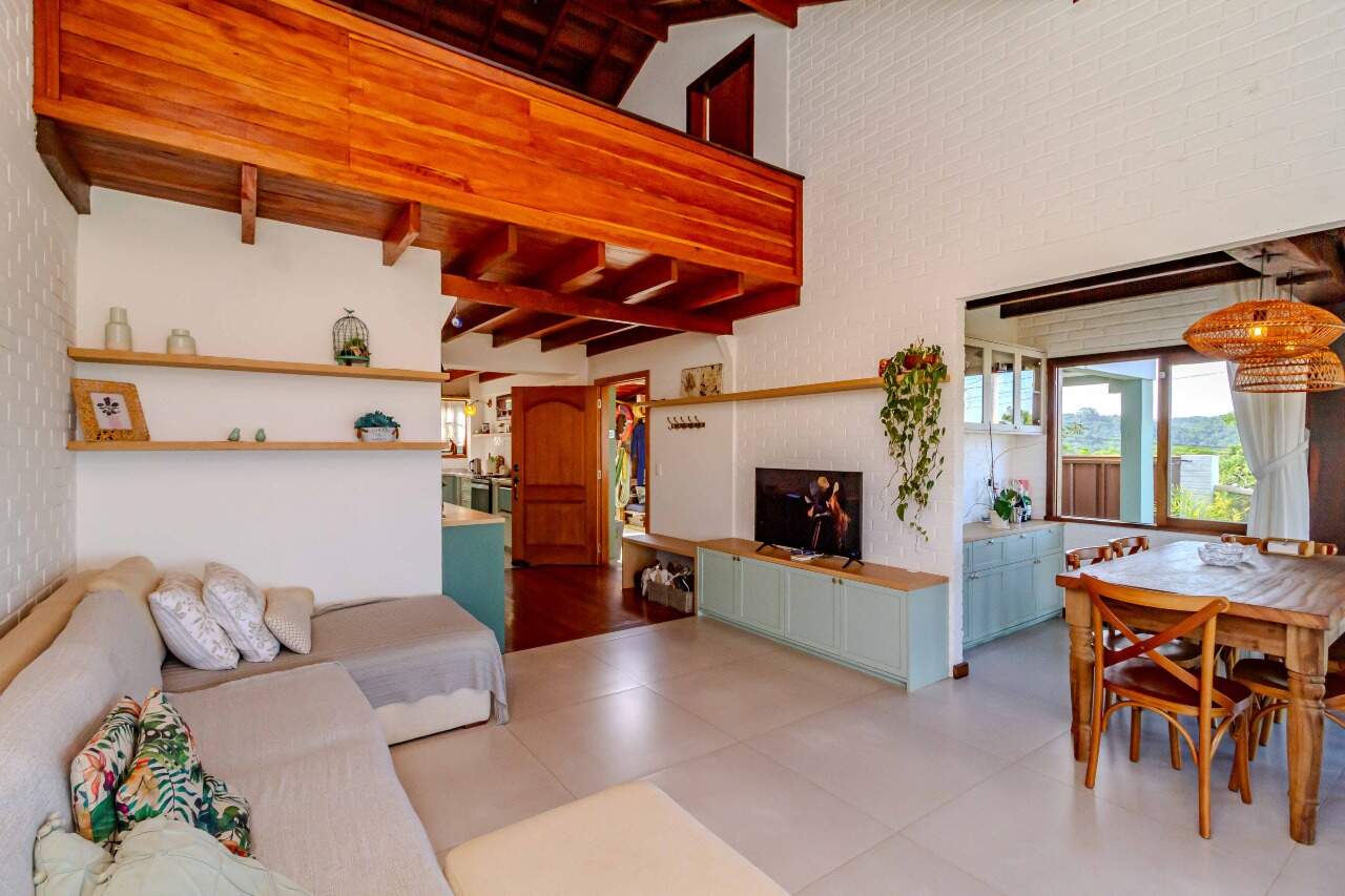 Casas à venda no Praia Brava: 
