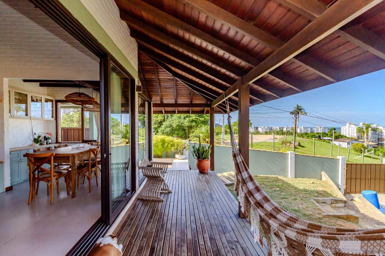Casas à venda no Praia Brava: 