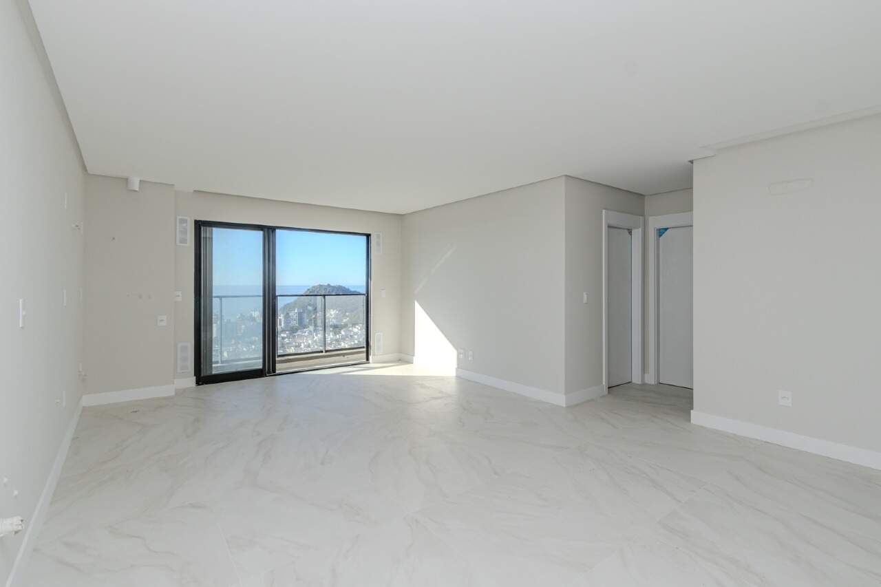 Apartamento à venda no Praia Brava: