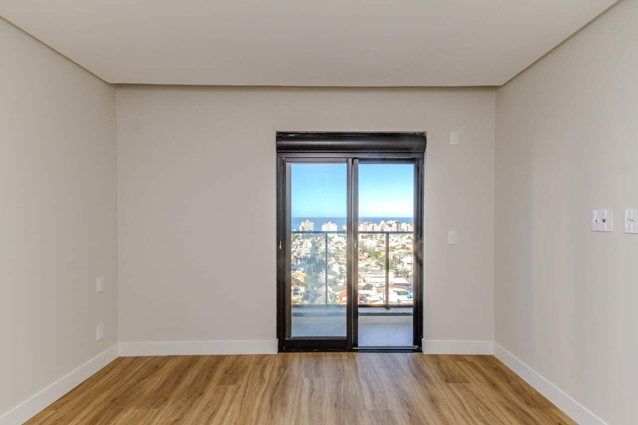 Apartamento à venda no Praia Brava: 
