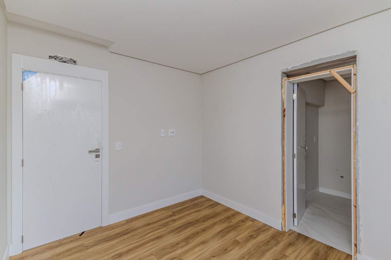 Apartamento à venda no Praia Brava: 